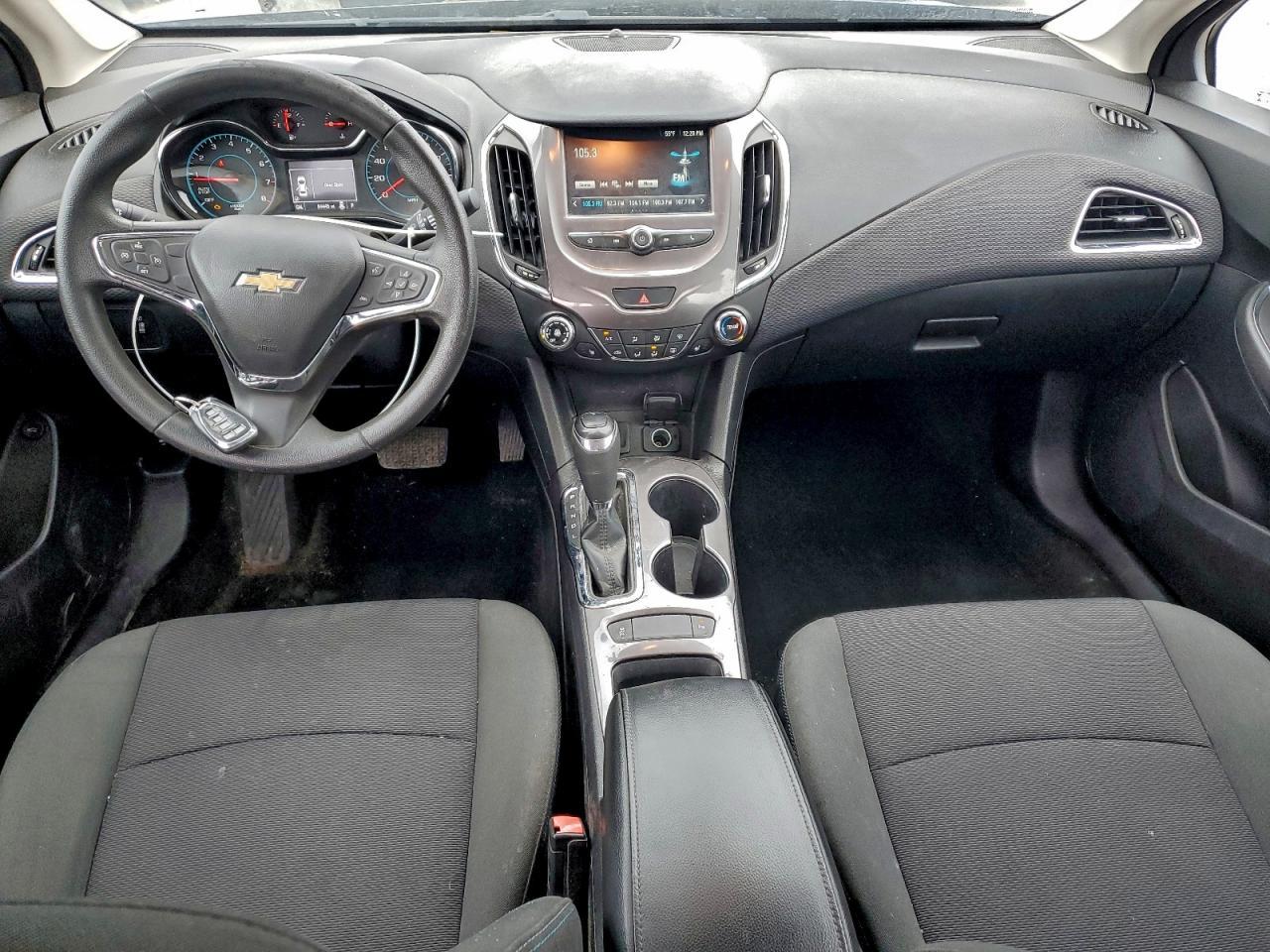 2017 Chevrolet Cruze Lt - zdjęcie 8