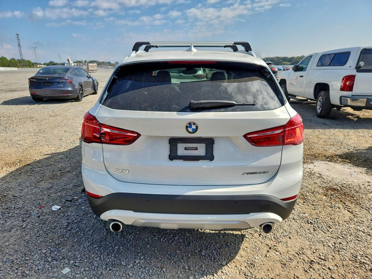 2021 BMW X1 xDrive28I - zdjęcie 6