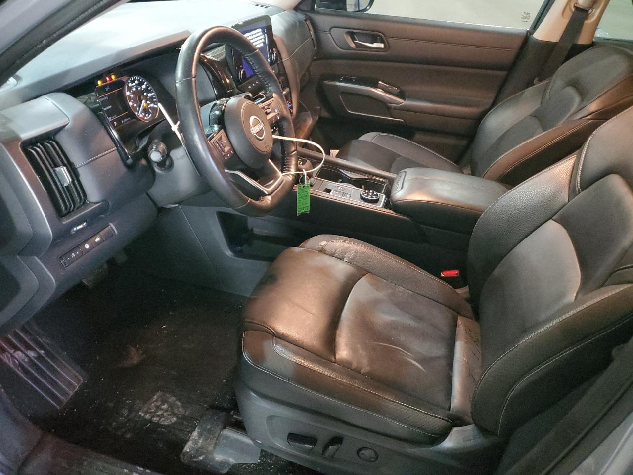 2024 Nissan Pathfinder Sl - zdjęcie 7