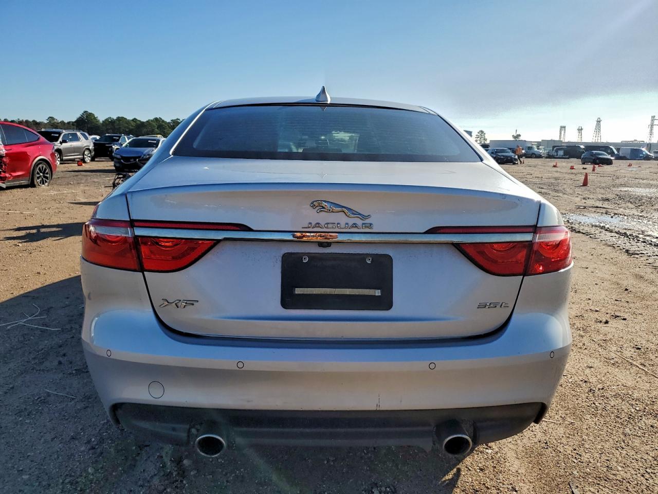 2016 Jaguar XF - zdjęcie 6