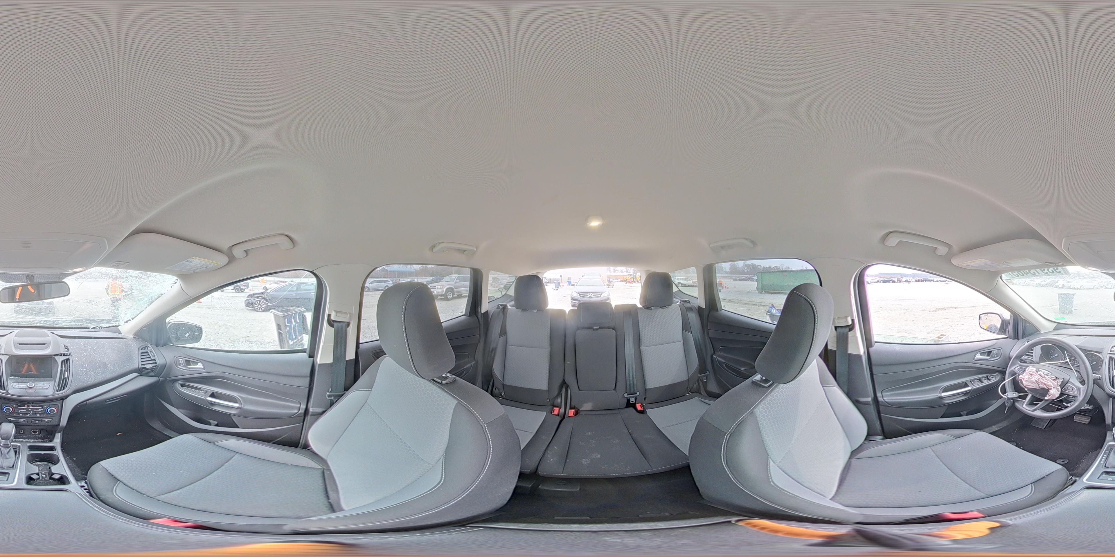 2018 Ford Escape - zdjęcie 15