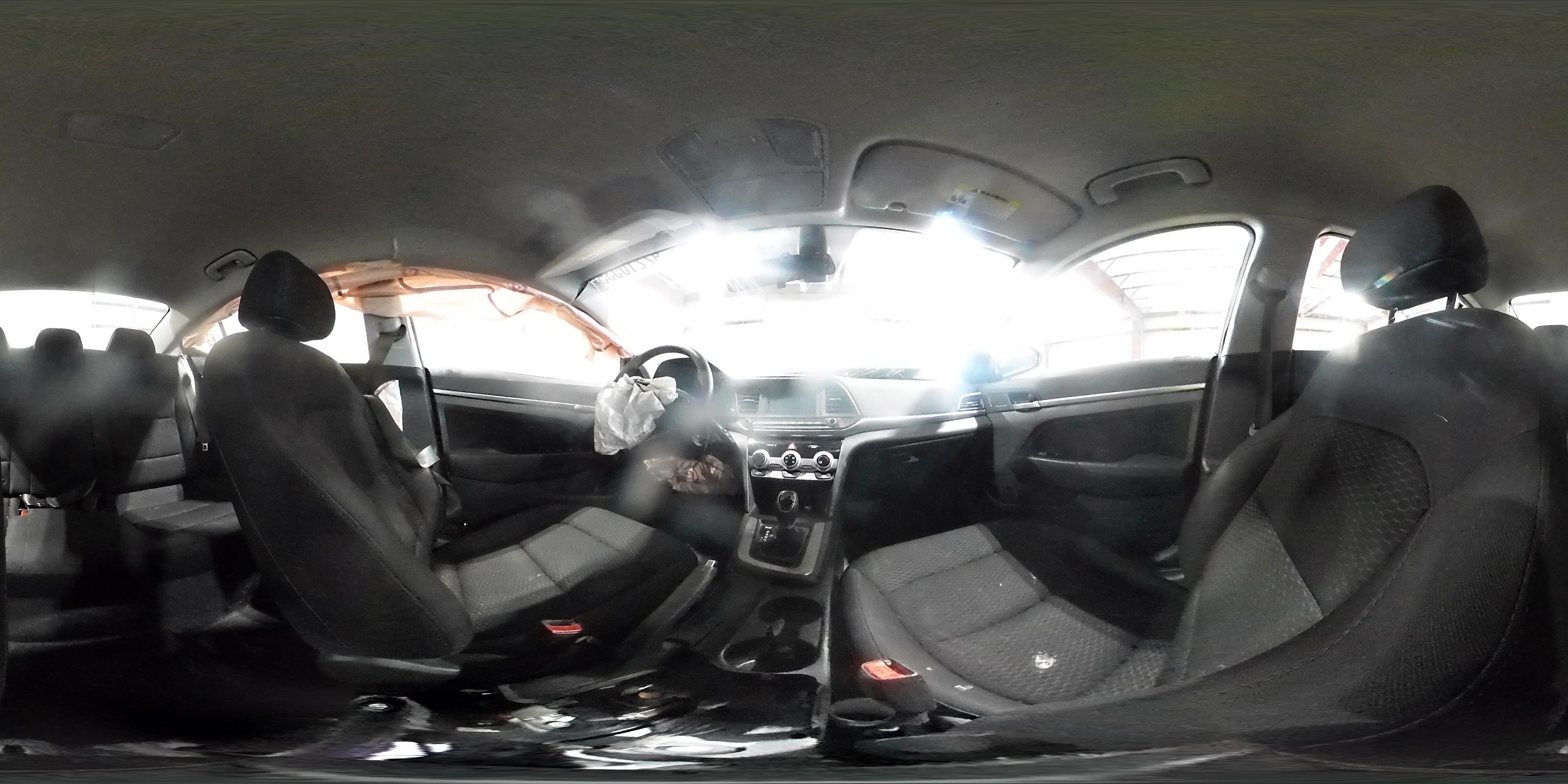 2019 Hyundai Elantra - zdjęcie 14