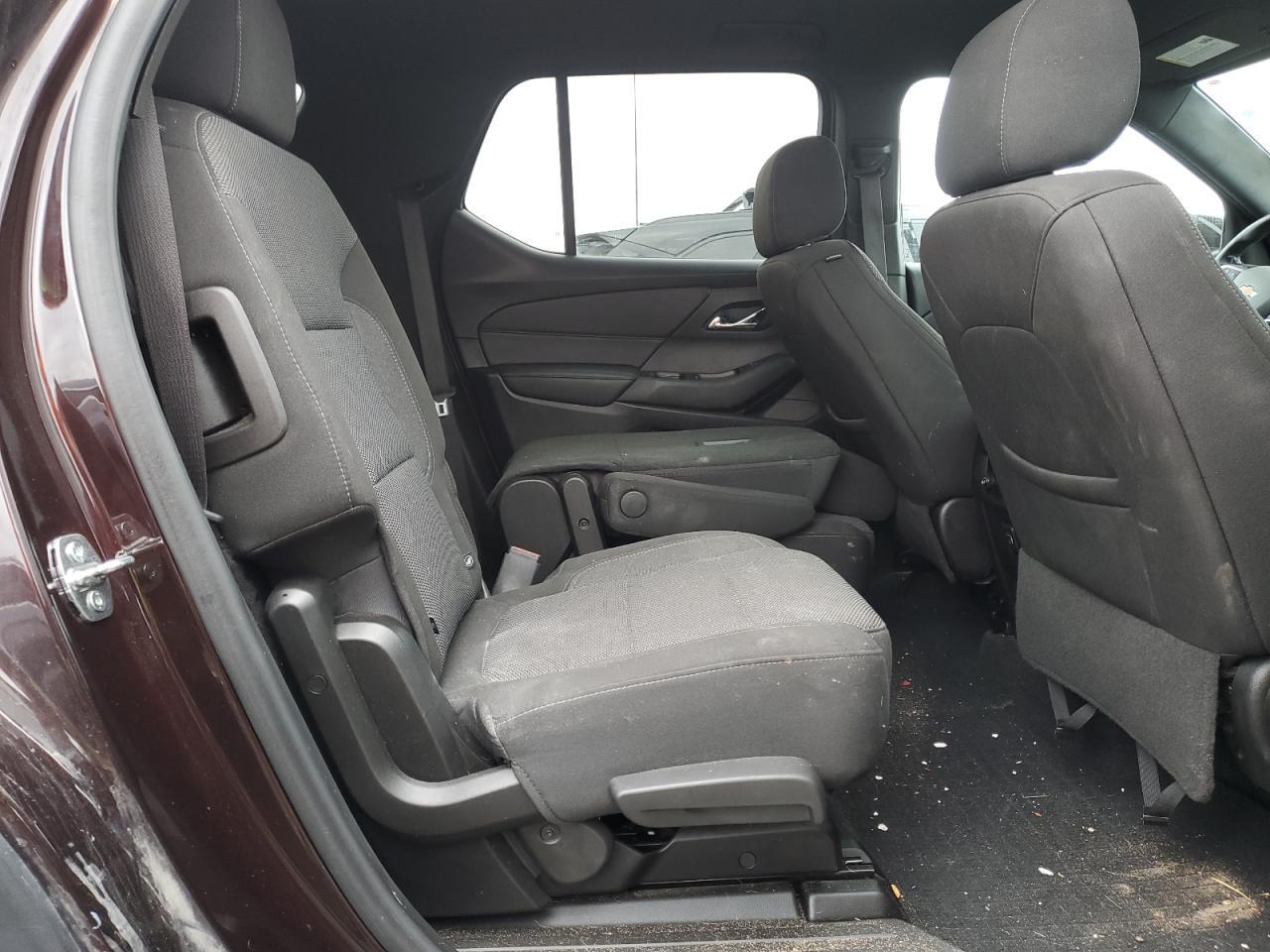 2022 Chevrolet Traverse Lt - zdjęcie 11