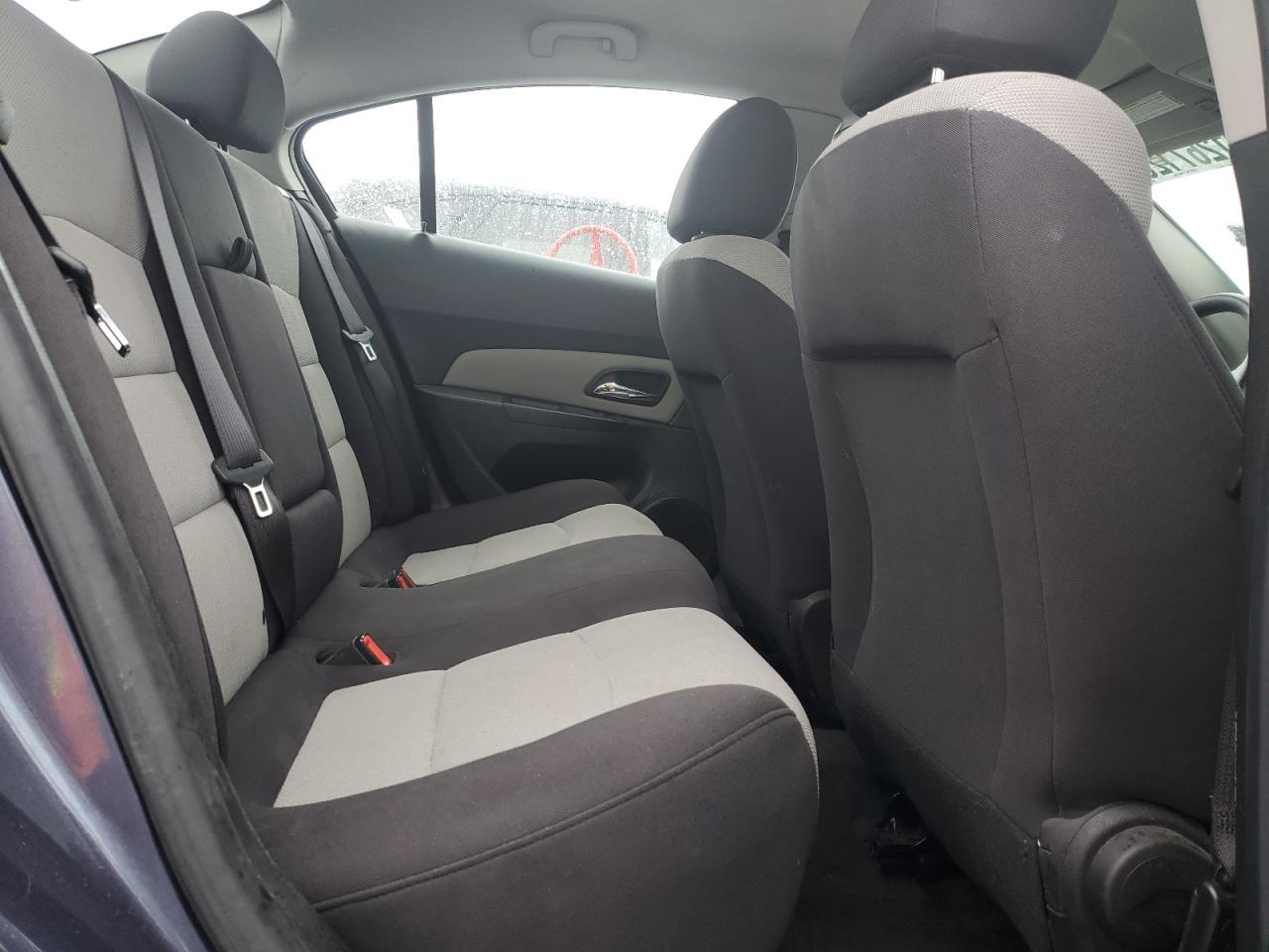 2013 Chevrolet Cruze - zdjęcie 10