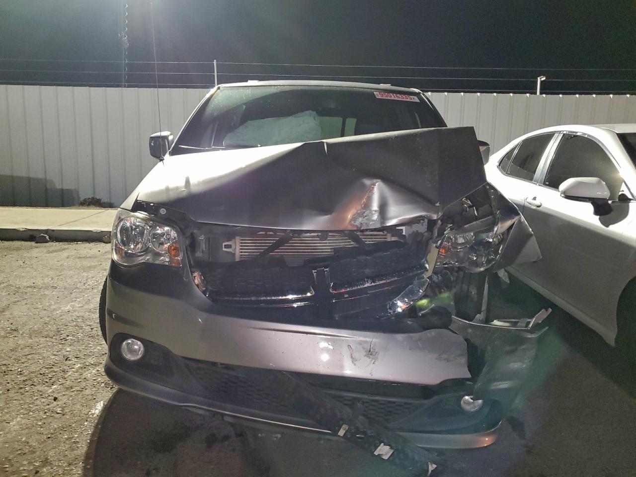 2018 Dodge Caravan - zdjęcie 5