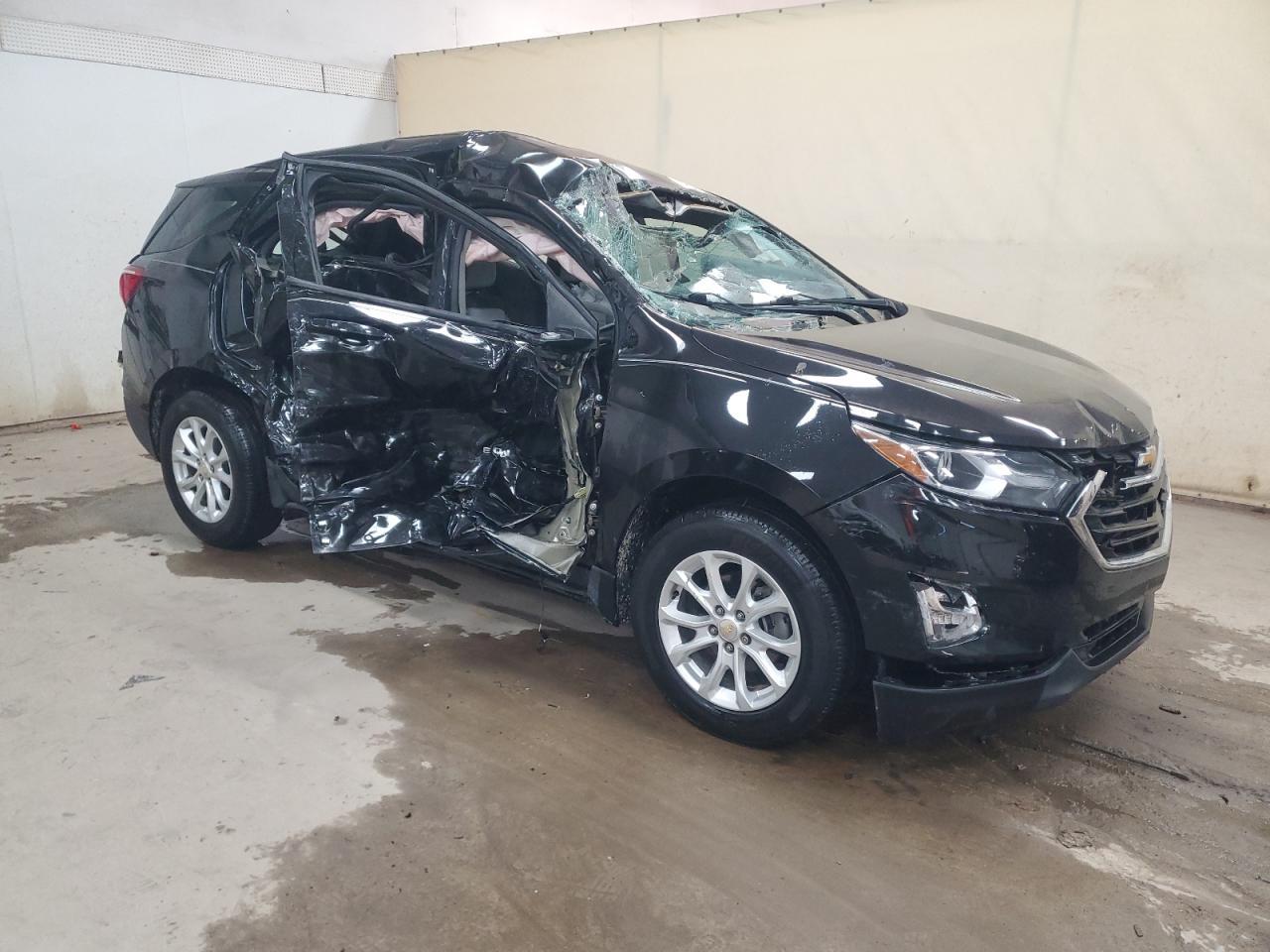 2019 Chevrolet Equinox Ls - zdjęcie 4