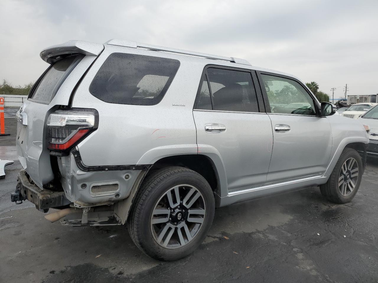 2018 Toyota 4Runner - zdjęcie 3