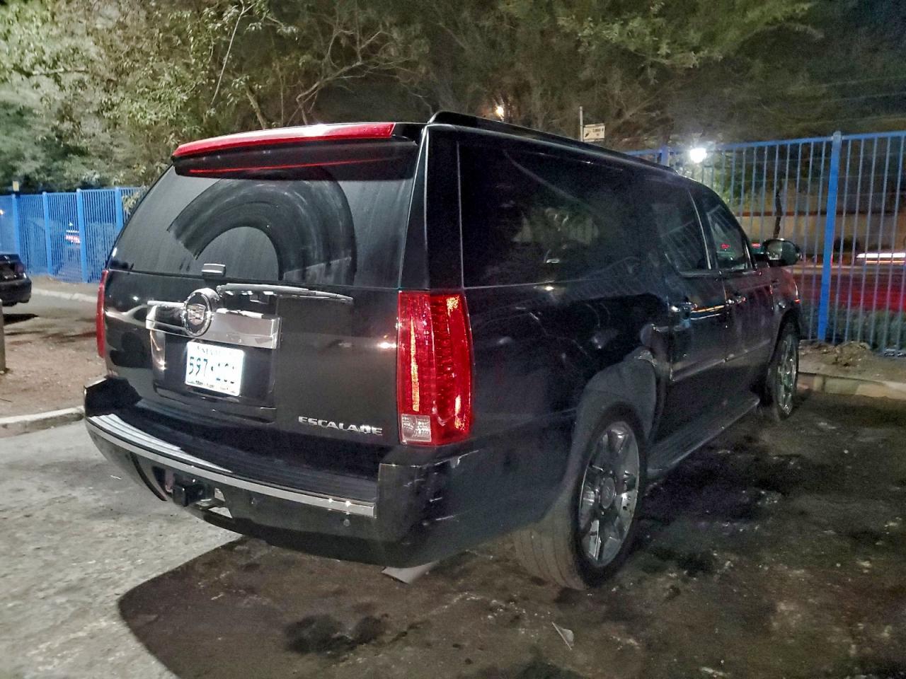 2014 Cadillac Escalade - zdjęcie 3