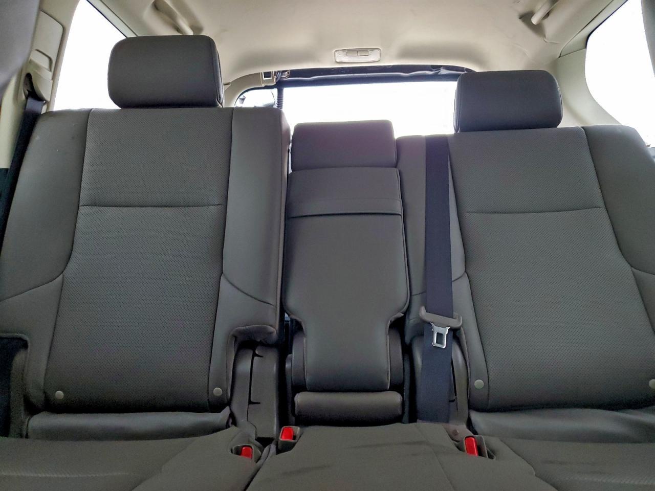 2021 Lexus GX - zdjęcie 10