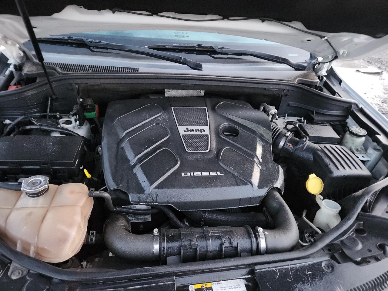 2014 Jeep Grand Cherokee Limited - zdjęcie 12