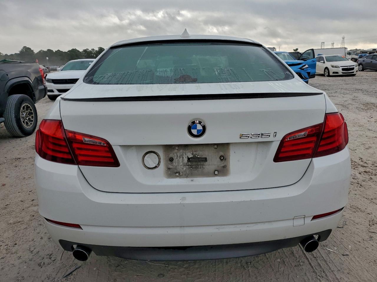 2013 BMW Seria 5 - zdjęcie 6