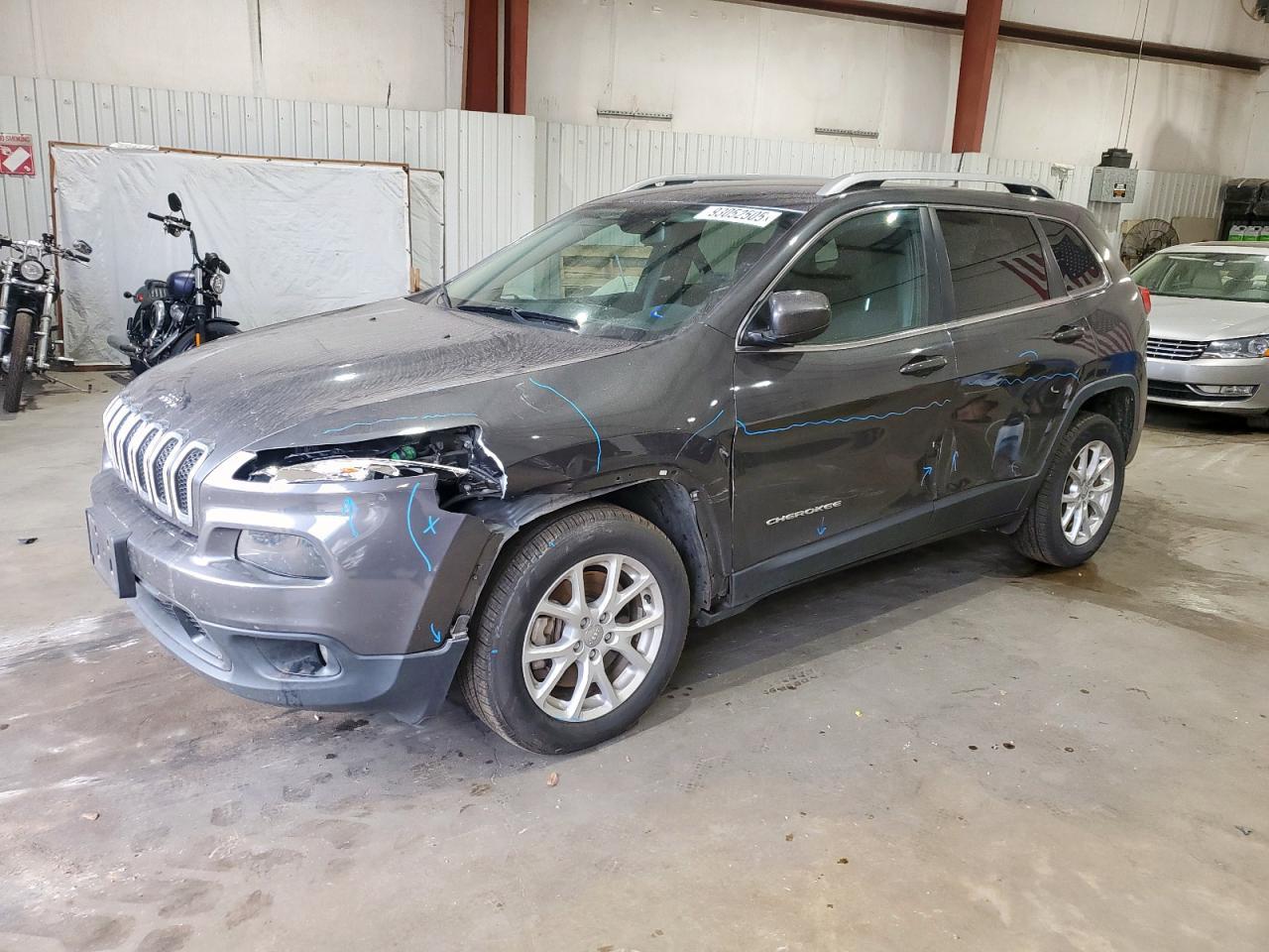 2017 Jeep Cherokee - zdjęcie główne