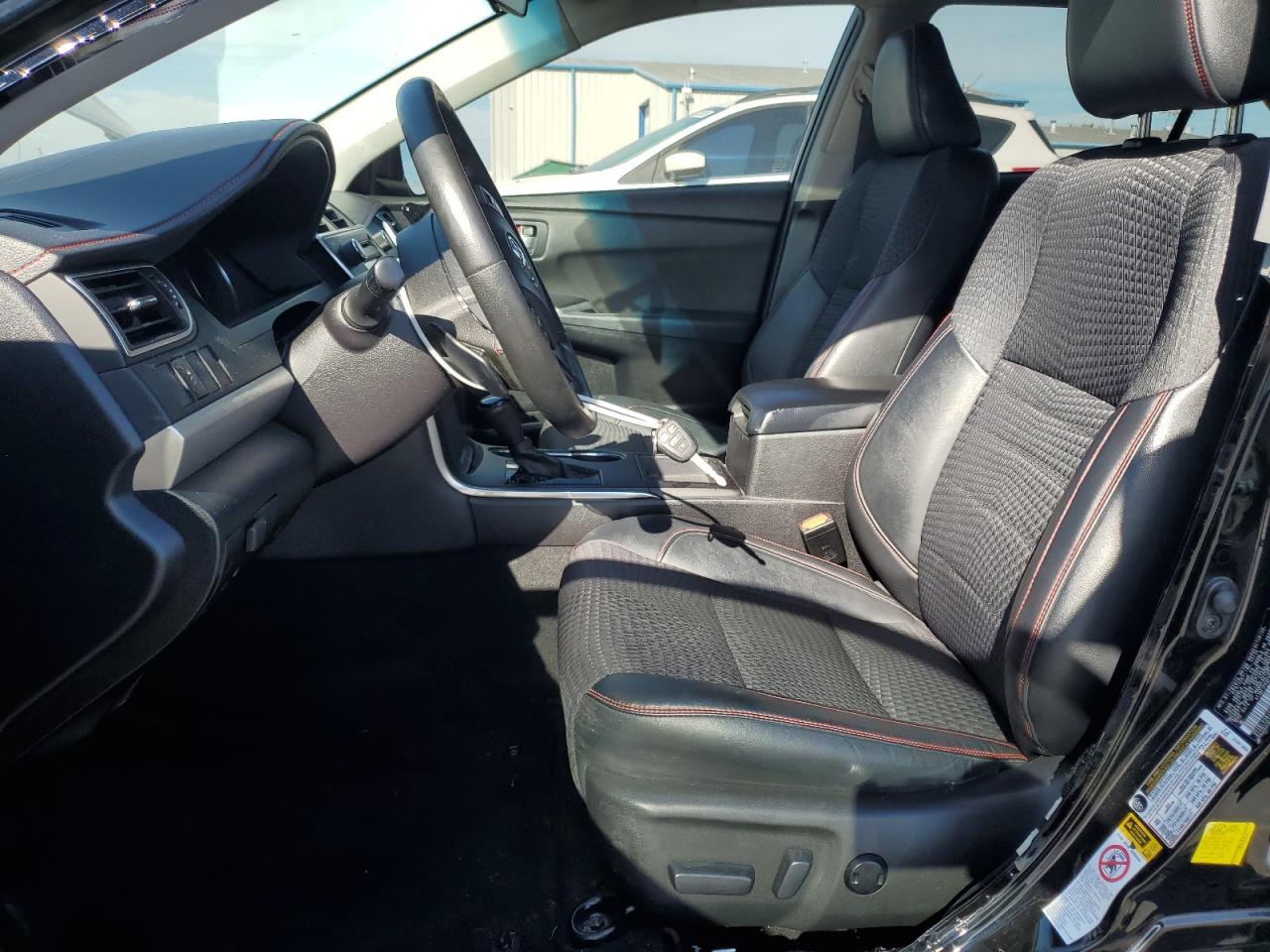 2015 Toyota Camry - zdjęcie 7