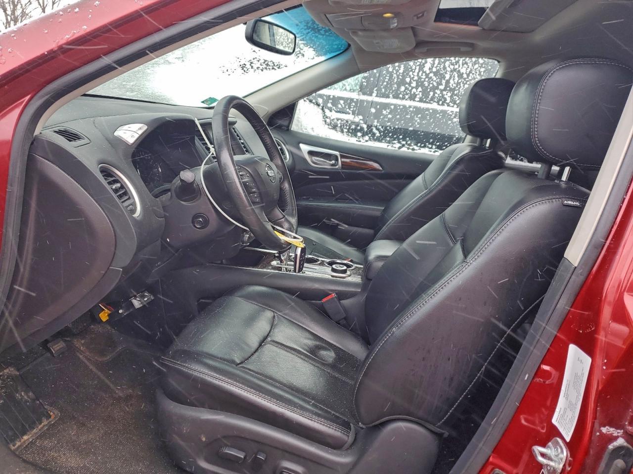 2015 Nissan Pathfinder - zdjęcie 7