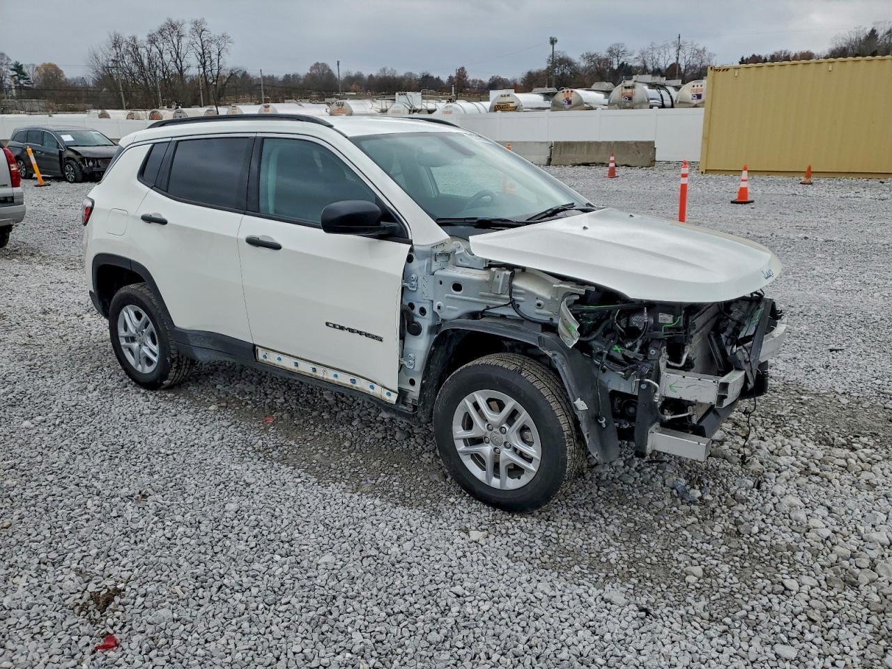 2021 Jeep Compass - zdjęcie 4