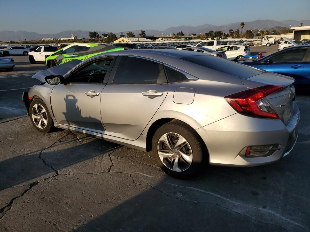 2020 Honda Civic Lx - zdjęcie 2