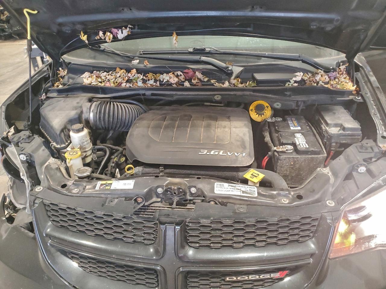 2016 Dodge Caravan - zdjęcie 12