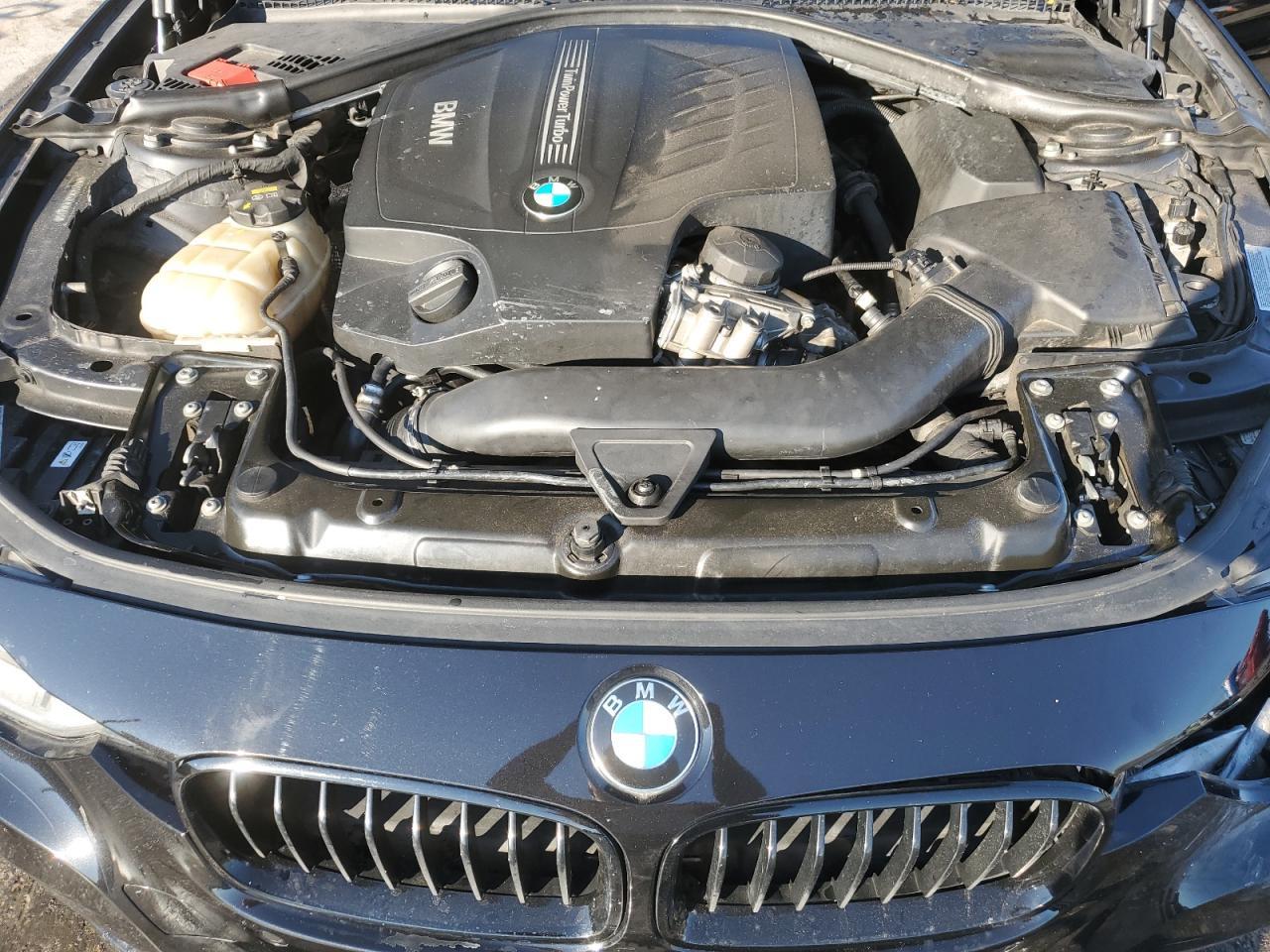2015 BMW Seria 3 - zdjęcie 11