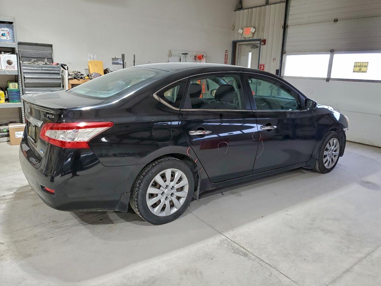 2013 Nissan Sentra - zdjęcie 3