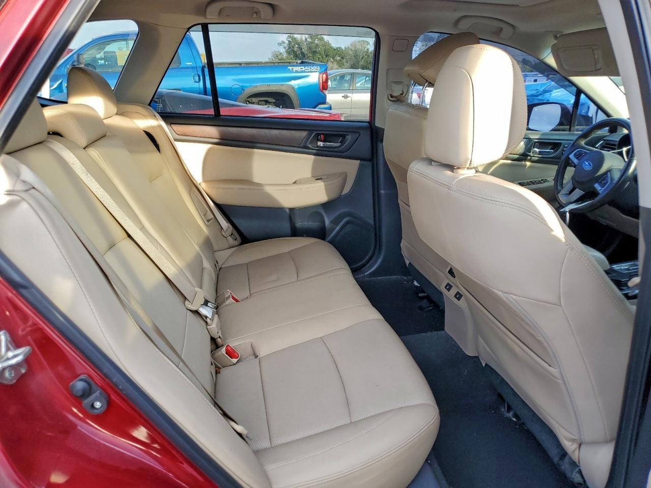 2015 Subaru Outback - zdjęcie 11