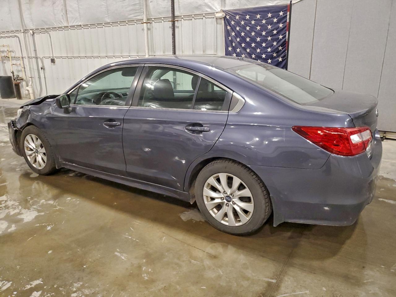 2015 Subaru Legacy - zdjęcie 2