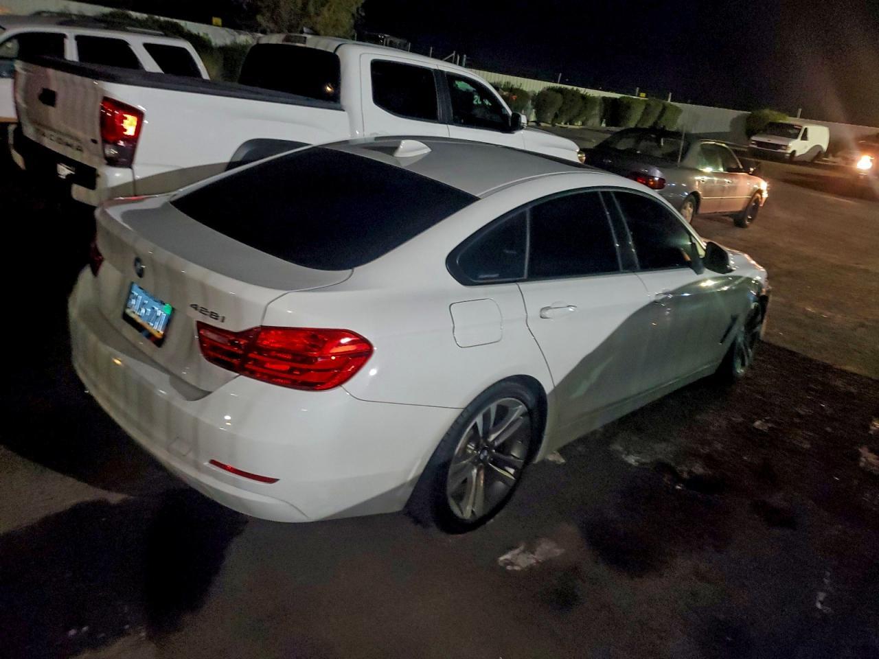2015 BMW Seria 4 - zdjęcie 3