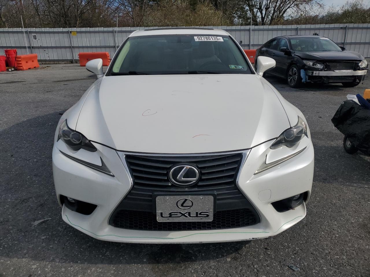 2015 Lexus IS - zdjęcie 5