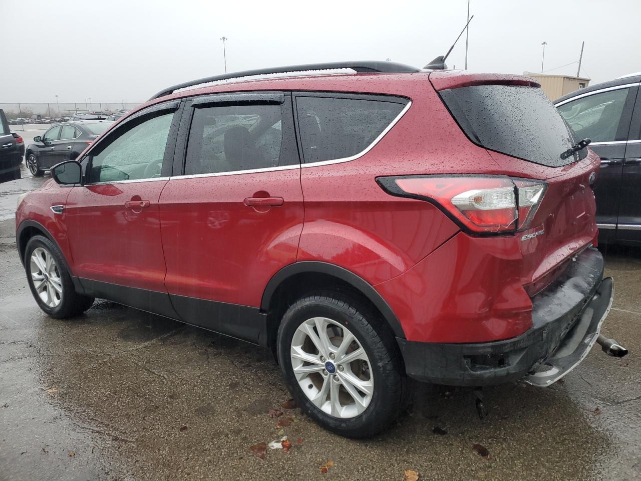 2018 Ford Escape - zdjęcie 2