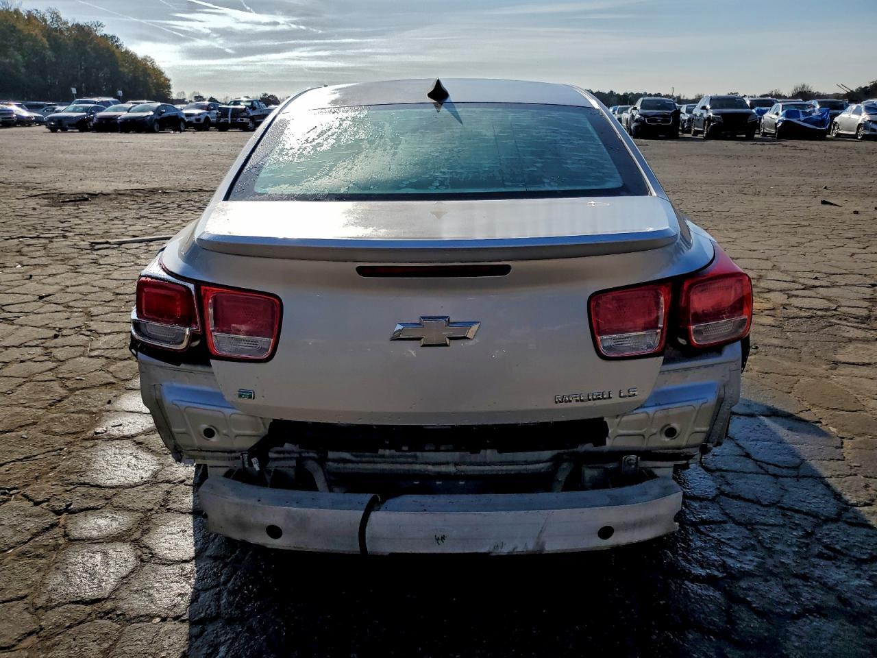 2015 Chevrolet Malibu Ls - zdjęcie 6