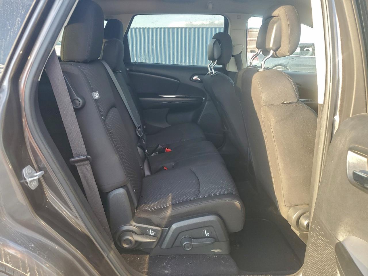 2015 Dodge Journey - zdjęcie 11