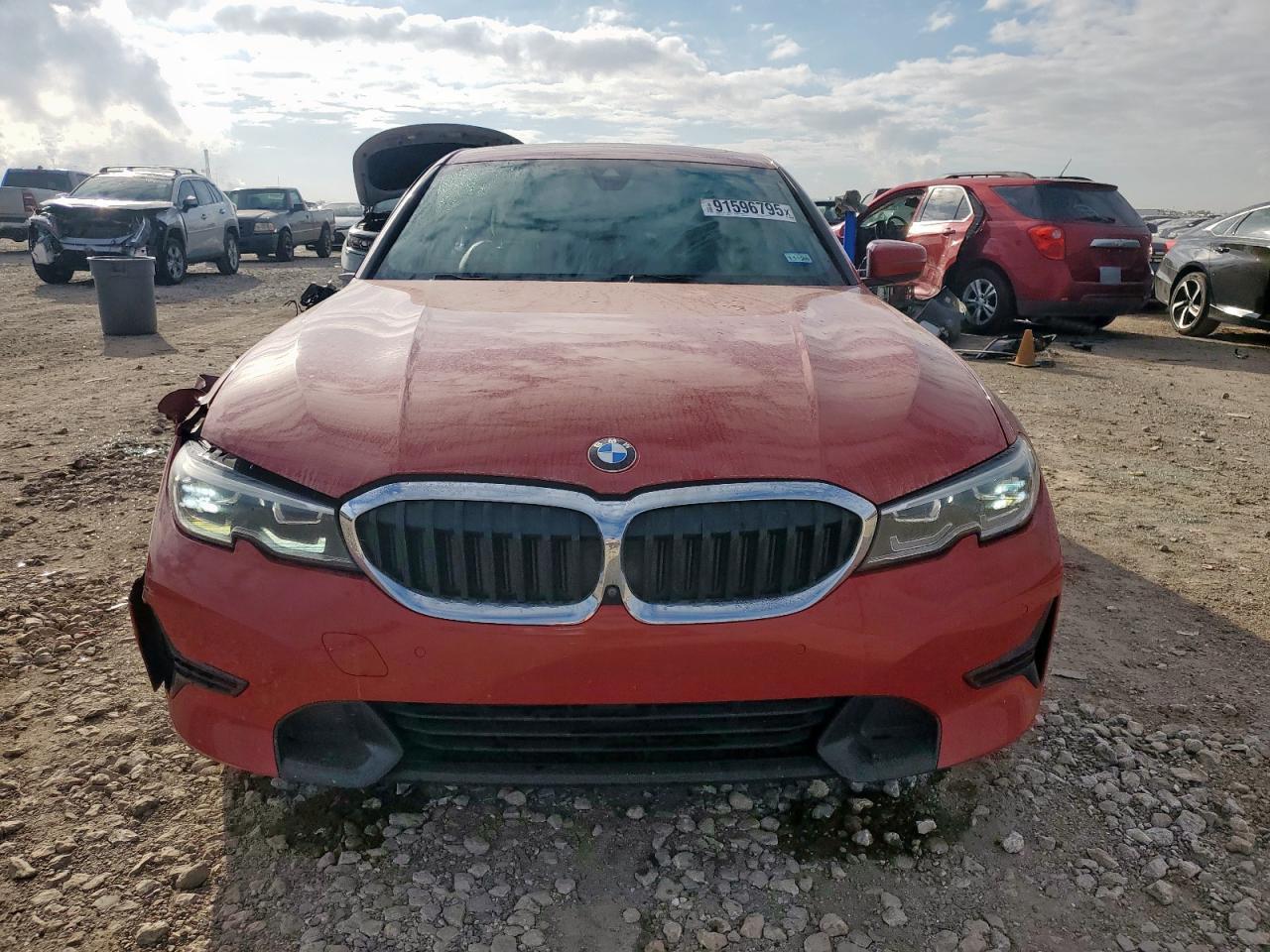 2021 BMW 330I - zdjęcie 5