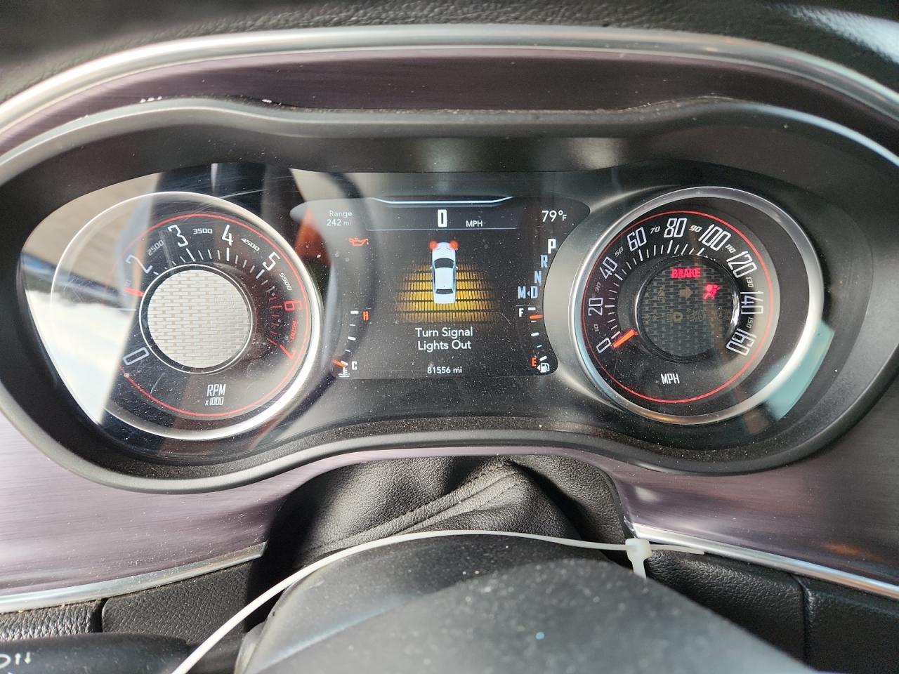 2018 Dodge Challenger R/T - zdjęcie 9