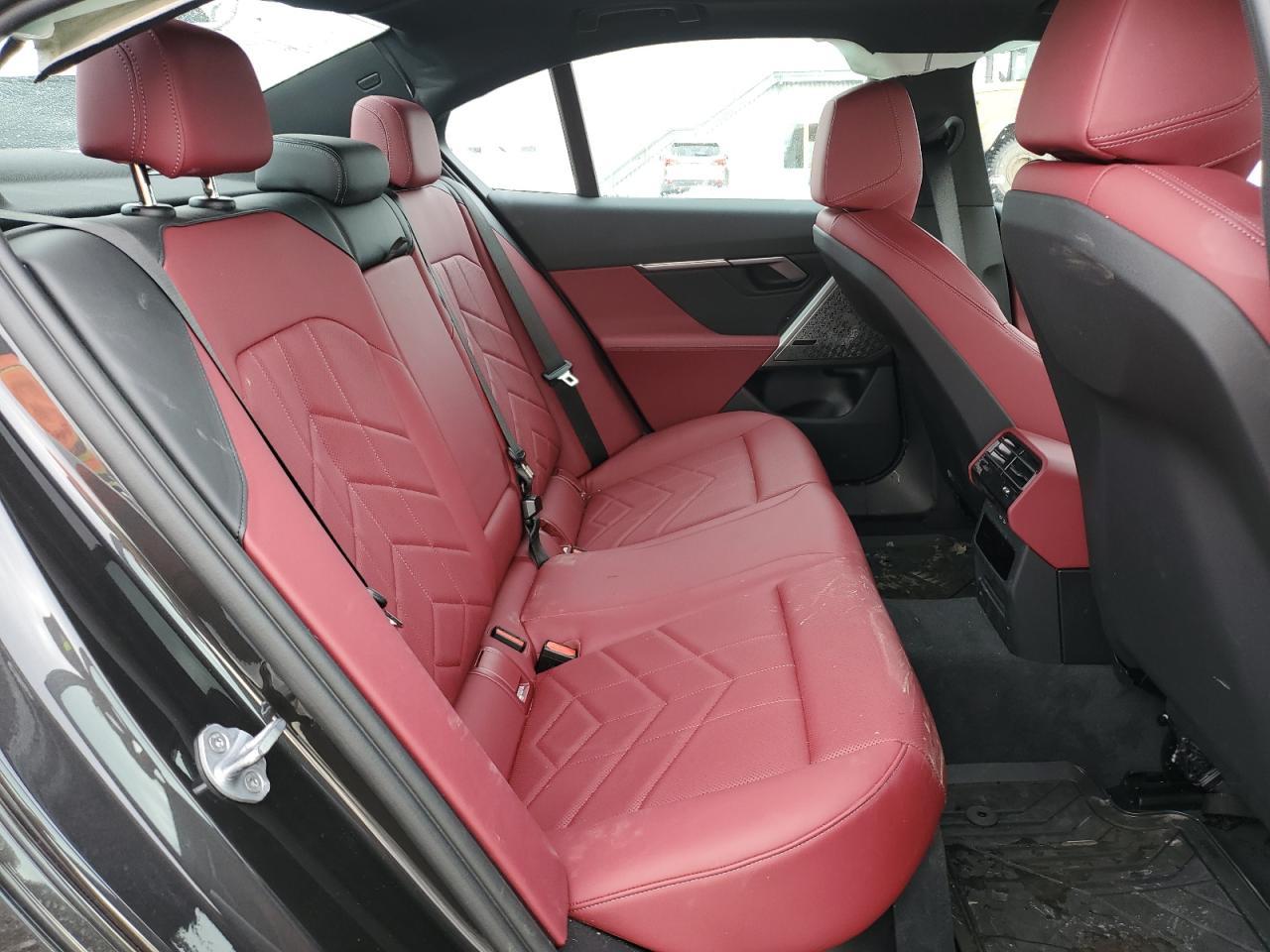 2025 BMW i5 - zdjęcie 10