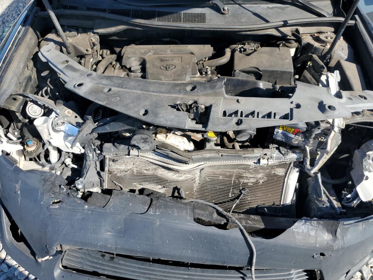 2014 Toyota Camry - zdjęcie 11