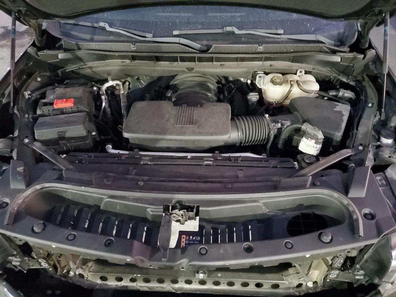 2023 Chevrolet Suburban C1500 Lt - zdjęcie 12