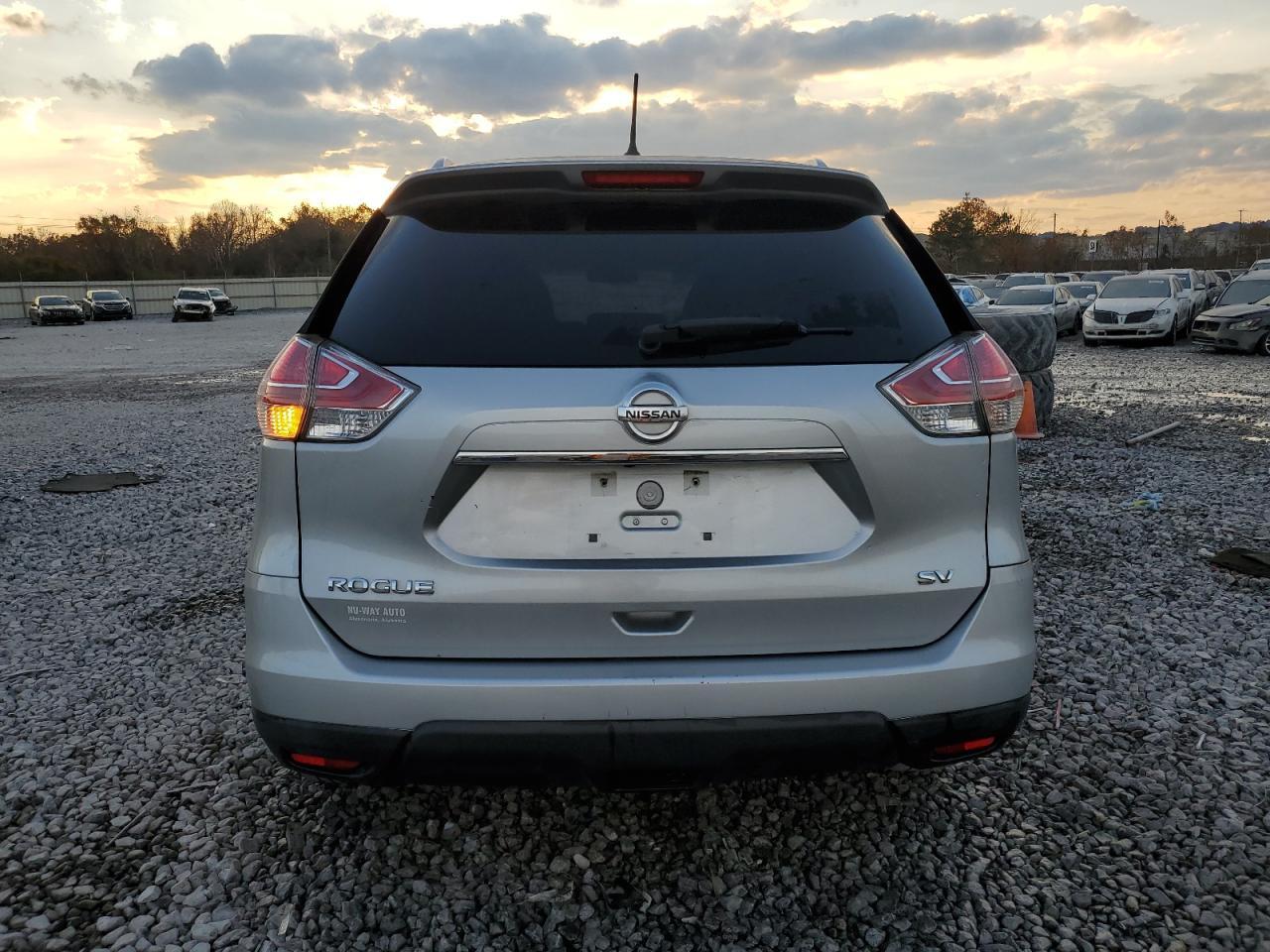 2015 Nissan Rogue S - zdjęcie 6