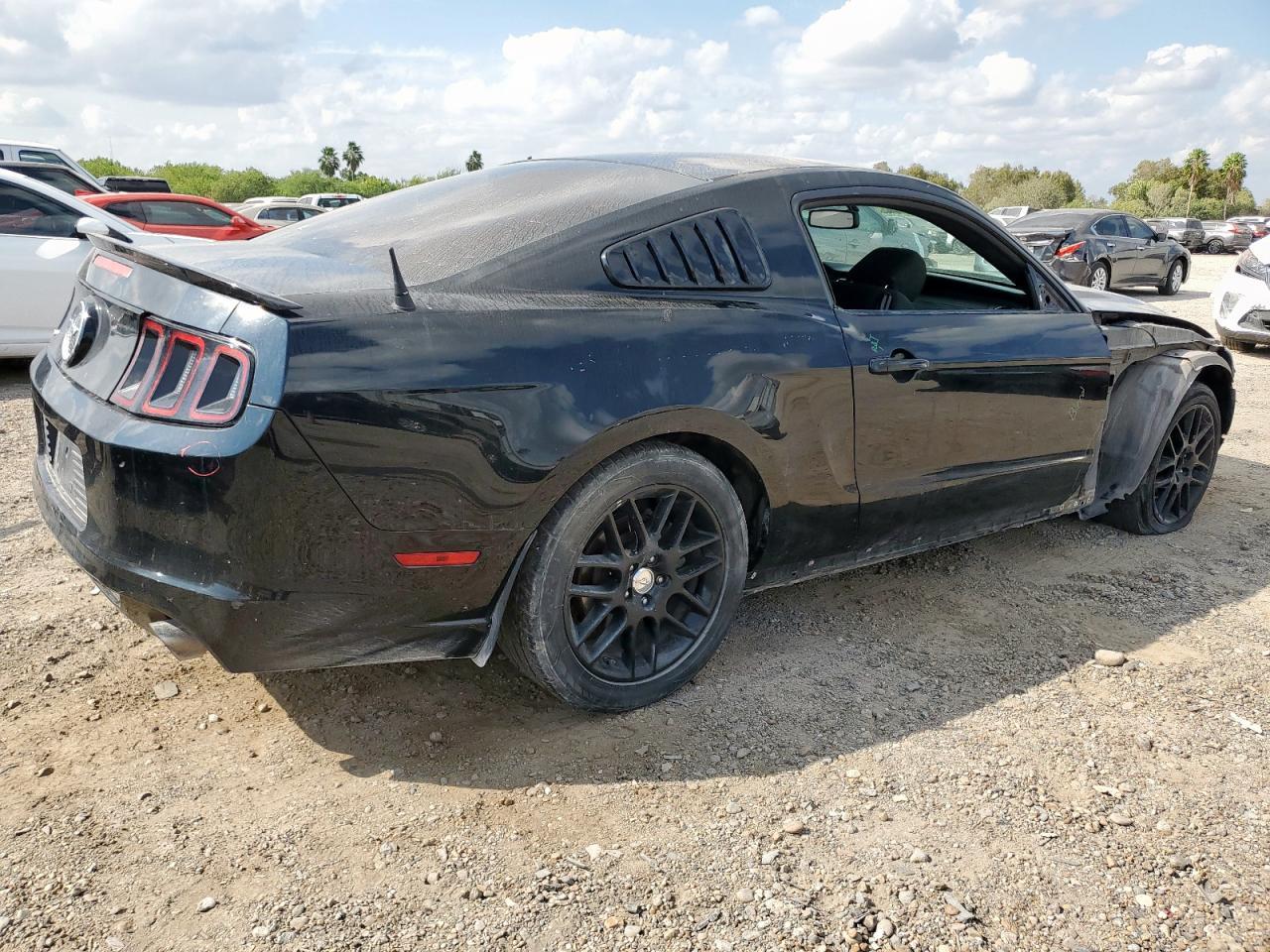 2014 Ford Mustang - zdjęcie 3