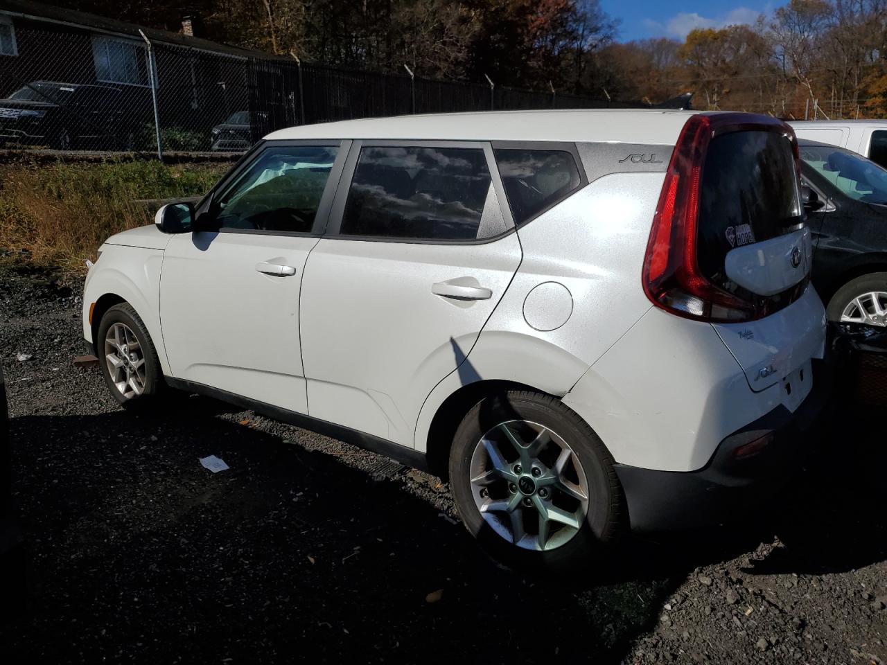 2021 Kia Soul Lx - zdjęcie 2