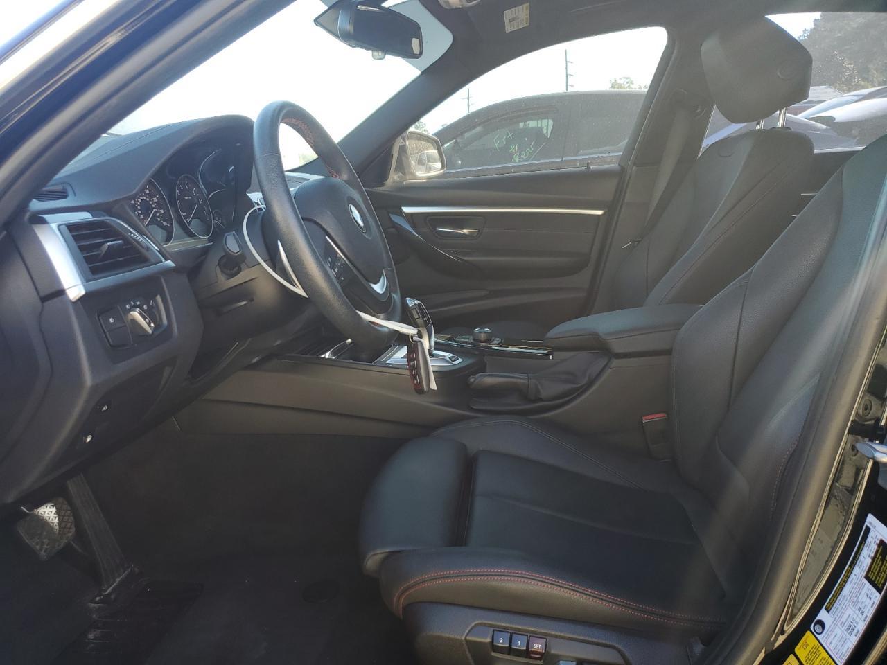 2018 BMW Seria 3 - zdjęcie 7