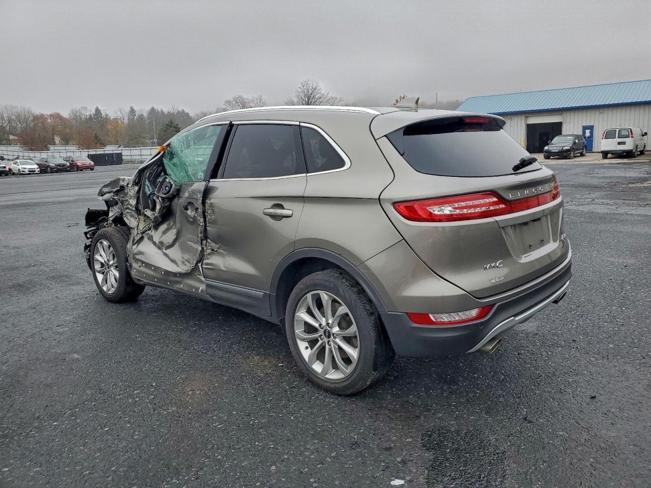 2017 Lincoln MKC - zdjęcie 2