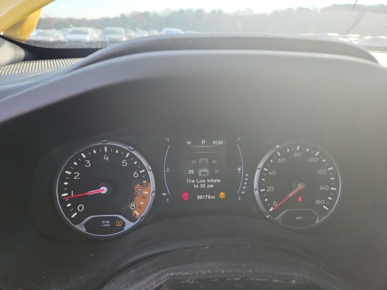 2018 Jeep Renegade - zdjęcie 9