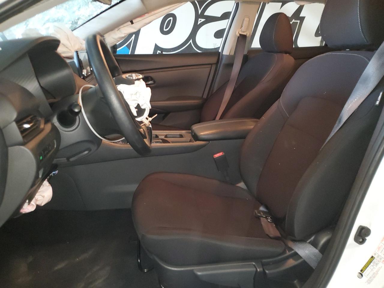 2025 Nissan Sentra - zdjęcie 7