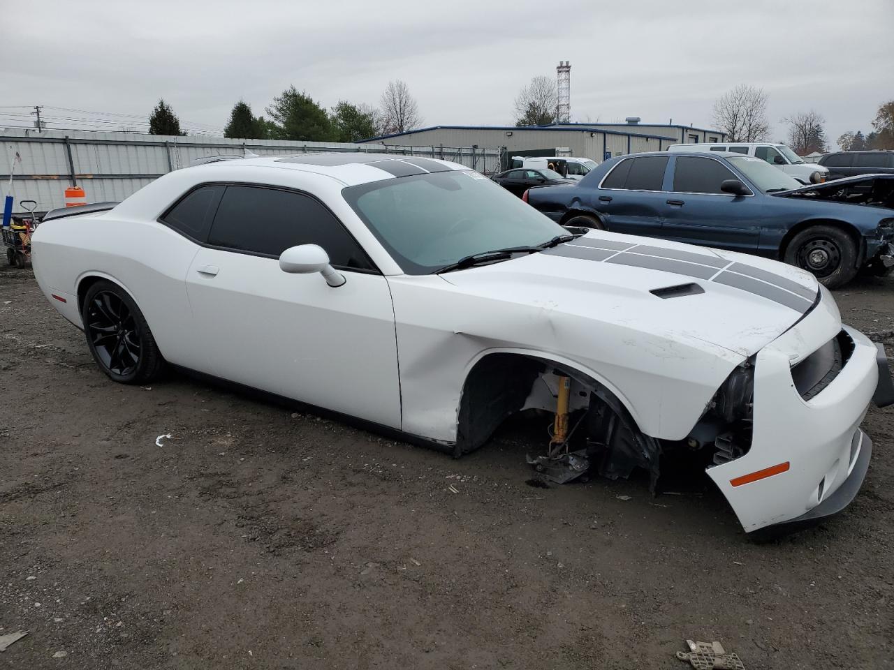 2017 Dodge Challenger Sxt - zdjęcie 4