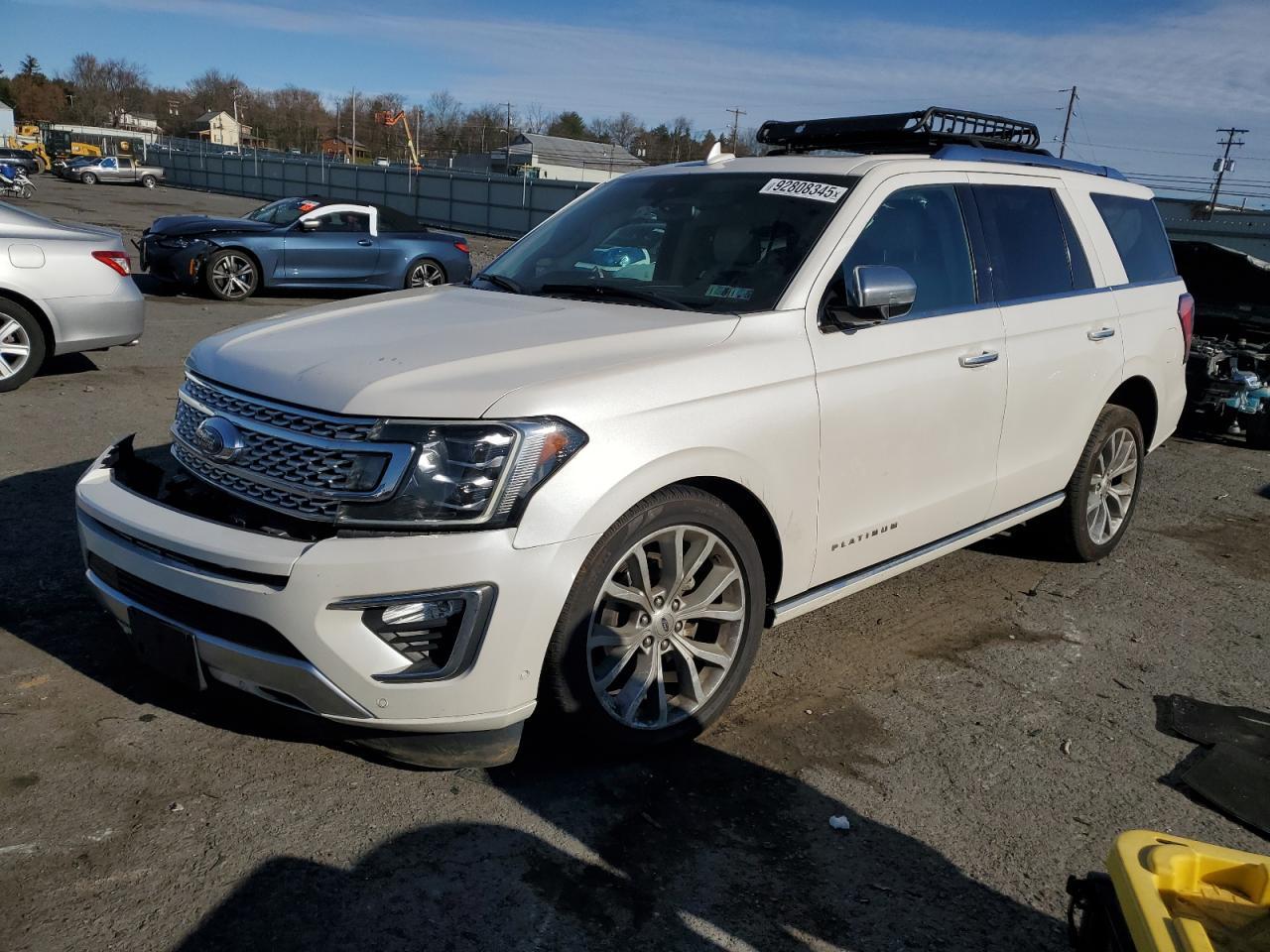 2019 Ford Expedition - zdjęcie główne