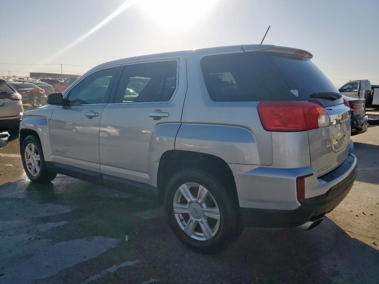 2016 GMC Terrain - zdjęcie 2