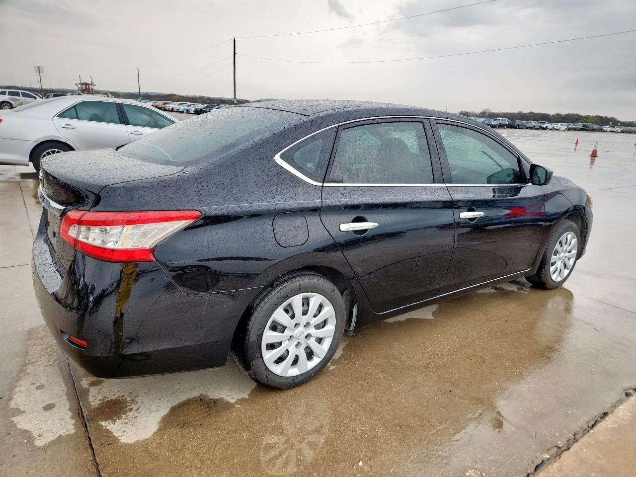 2015 Nissan Sentra - zdjęcie 3