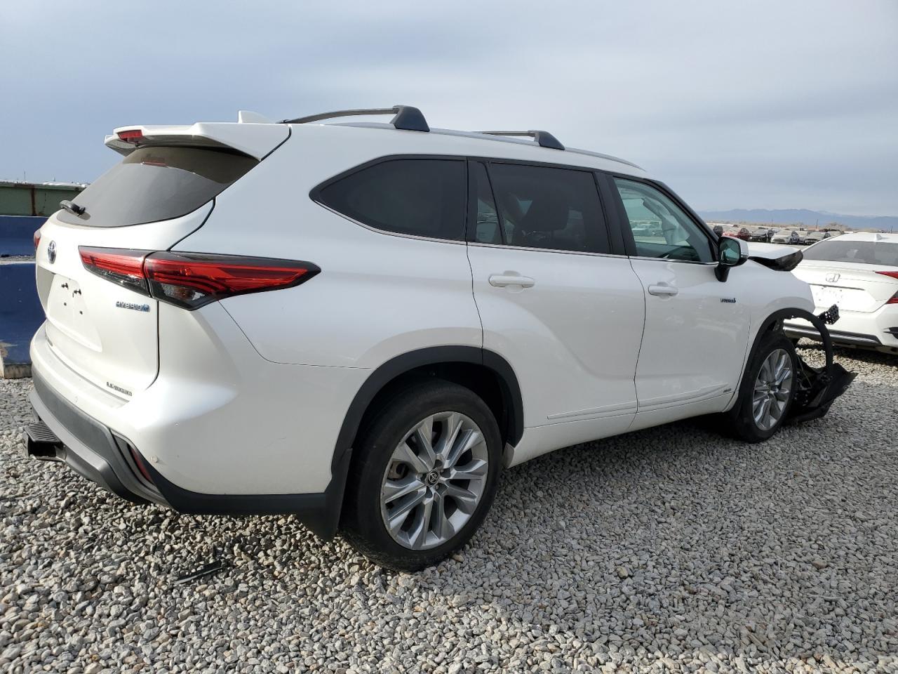2020 Toyota Highlander Hybrid Limited - zdjęcie 3