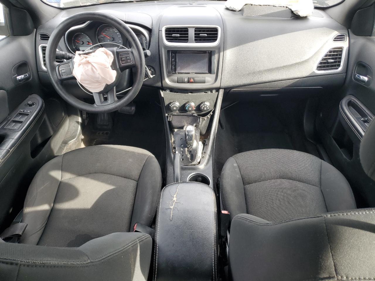 2013 Dodge Avenger - zdjęcie 8