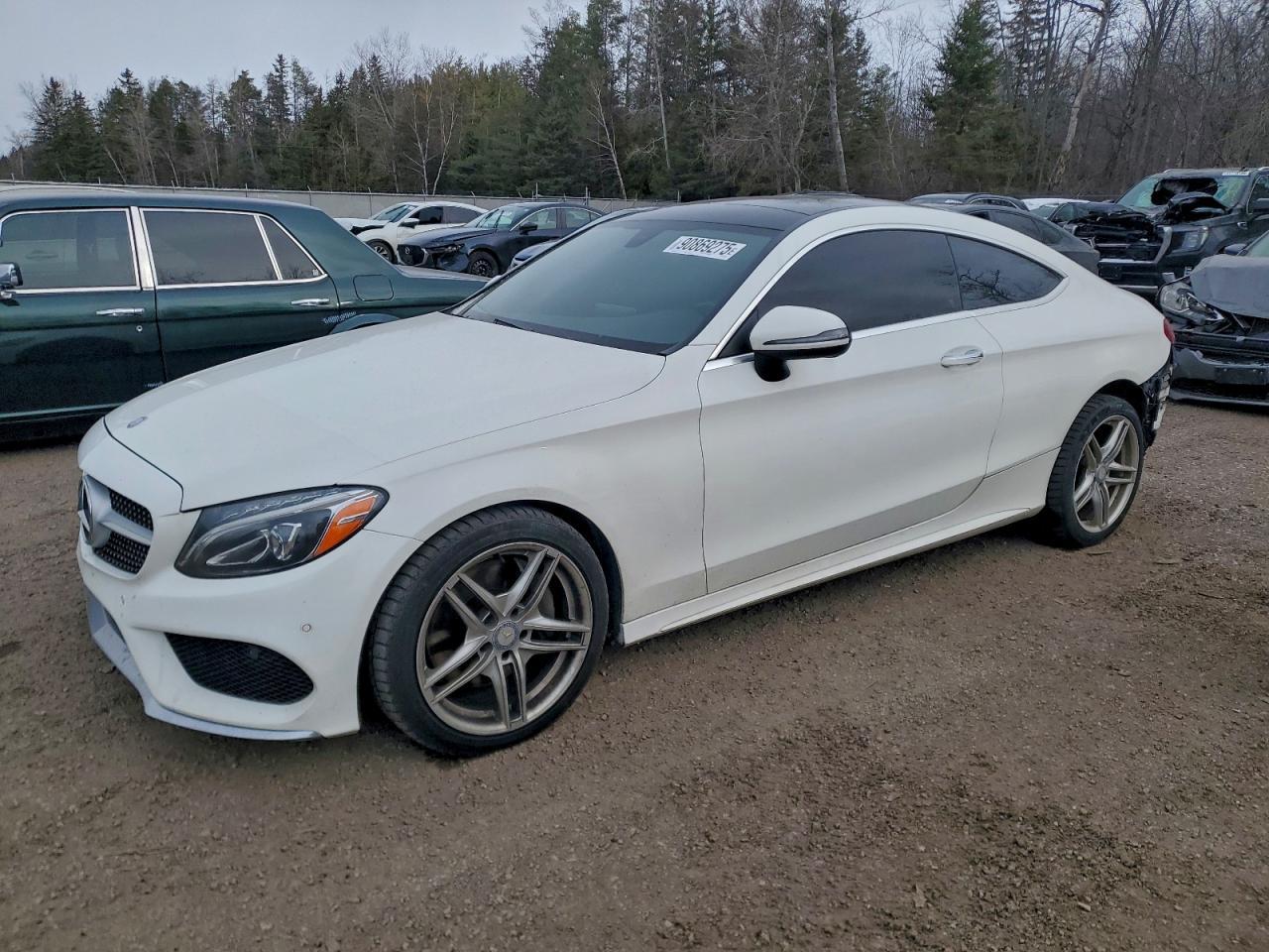 2017 Mercedes-Benz C 300 4Matic - zdjęcie główne
