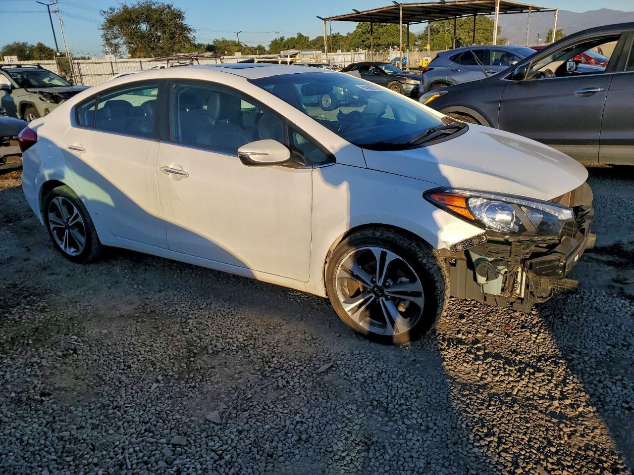 2016 Kia Forte - zdjęcie 4